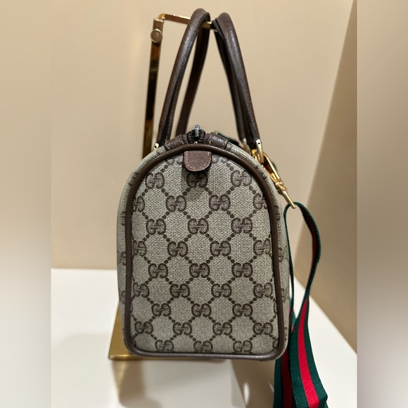 Authentic GUCCI Monogram GG Web Sherry Line
Supreme Boston Bag - Picture 3 of 15